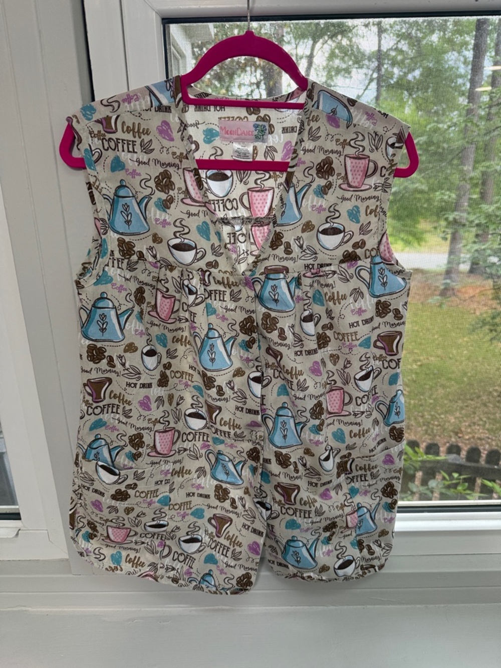 Cute Coffee-Print Sleeveless Vest Top - Blue & Pink Apron Snap Front Sz L